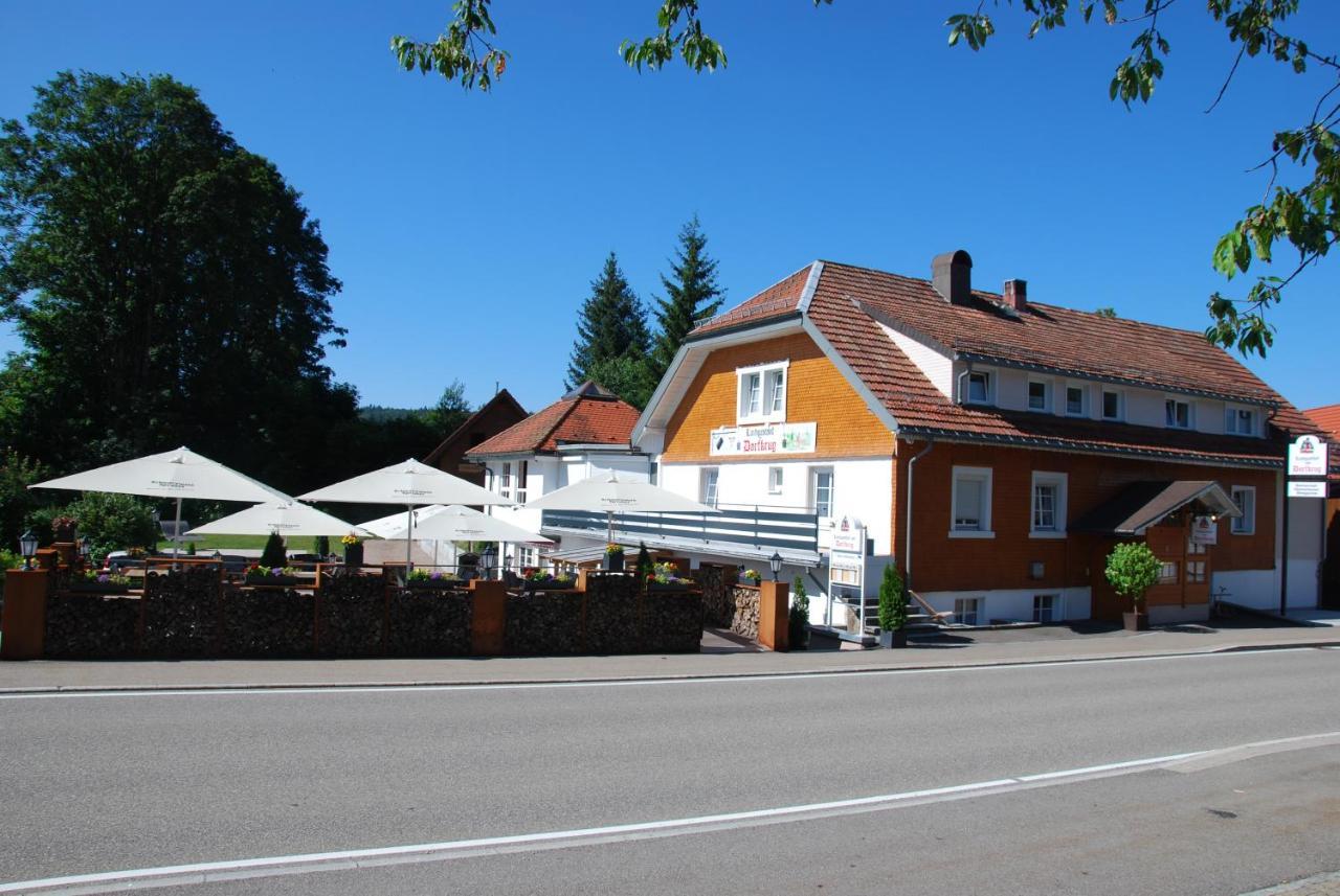 Hotel Landgasthof Zum Dorfkrug Häusern Exteriér fotografie